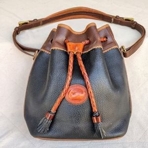 Vintage Dooney and Bourke Bucket Bag